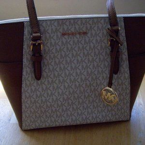 MICHAEL KORS "Charlotte" Large Double Handle Tote/Shoulder Bag - New w/ Tag